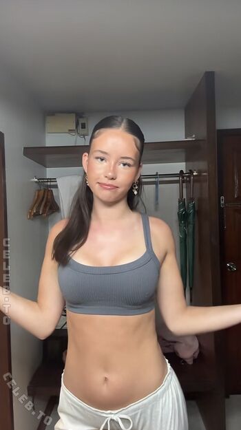 Full leaked Clairemaele private photo