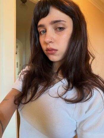 Full leaked Clairo page private onlyfans photo