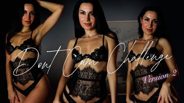 Full leaked Clairsatine private onlyfans photo