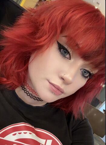 Full leaked Clammybambi private photo