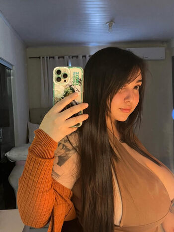 Full leaked Clara holzer private photo