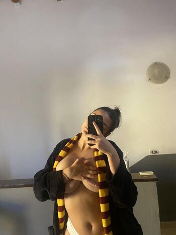 Full leaked Claranoir private onlyfans photo