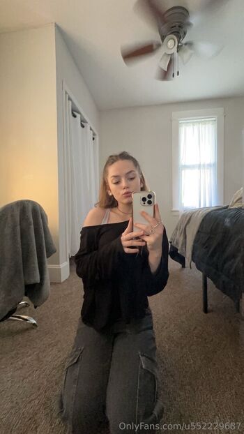 Full leaked Clarareese private onlyfans photo