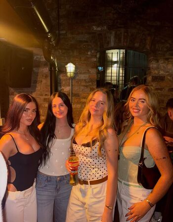 Full leaked Clarissa bea page private onlyfans photo