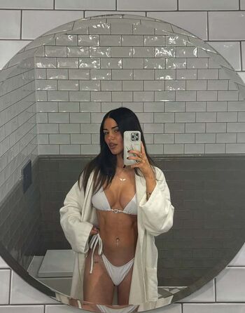 Full leaked Clarissa bea page private onlyfans photo