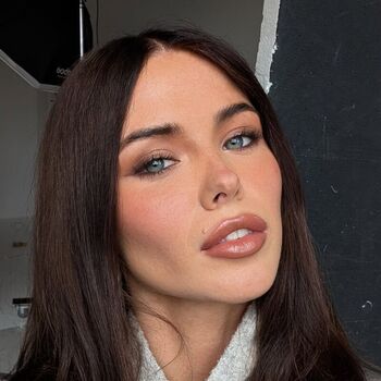Full leaked Clarissa bea private photo