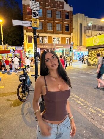 Full leaked Clarissa bea private photo