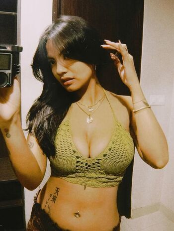 Full leaked Clarisya putri maula private onlyfans photo