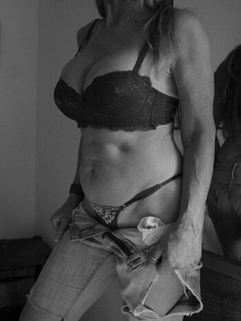 Full leaked Clau rotstein private photo