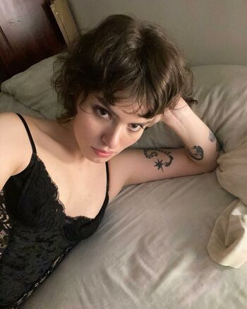 Full leaked Clavel private photo