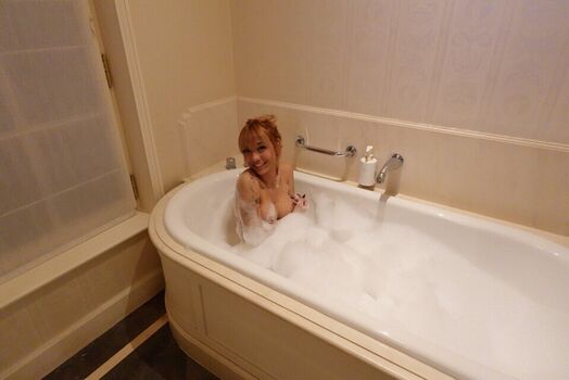 Full leaked Clementinexoxo private photo