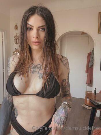 Full leaked Clemfree private photo