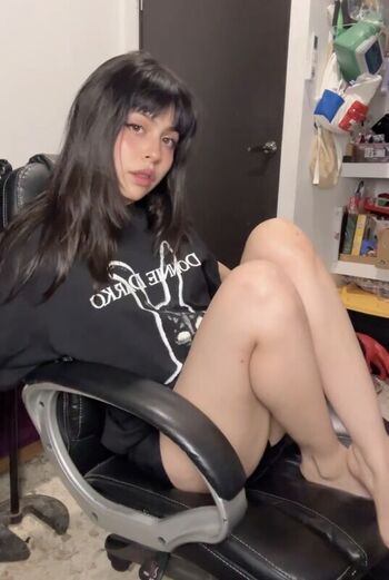 Full leaked Clo harrison private photo