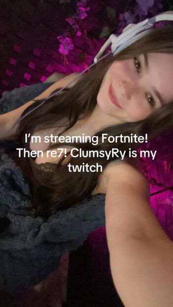 Full leaked Clumsyori private photo