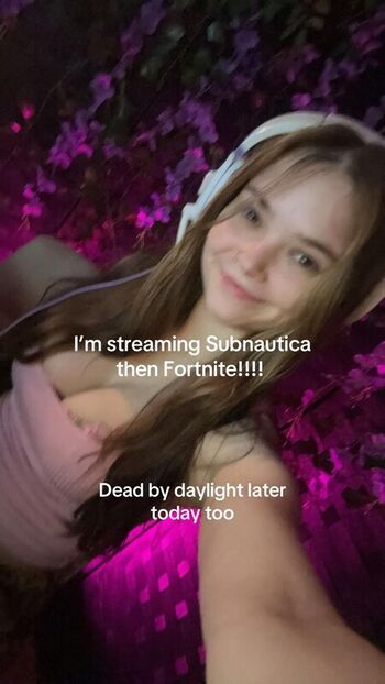 Full leaked Clumsyori private photo