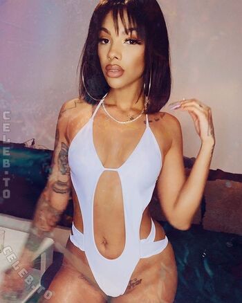 Full leaked Cocoahontaz page private onlyfans photo