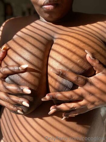 Full leaked Cocoglow private photo