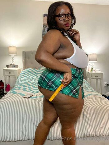 Full leaked Cocoglow private photo