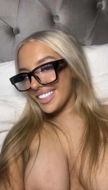 Full leaked Cocotheslvt private onlyfans photo