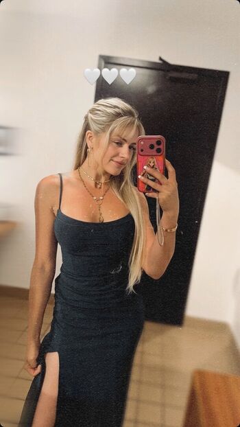 Full leaked Collete davis private photo