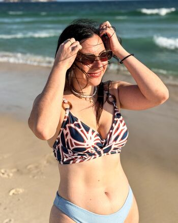 Full leaked Comeren ba private onlyfans photo