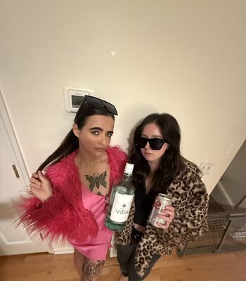 Full leaked Connnnobi private onlyfans photo