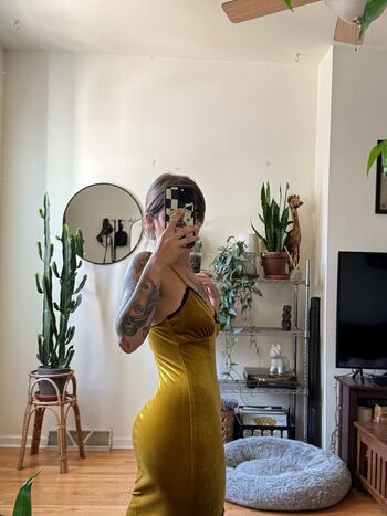 Full leaked Connnnobi private onlyfans photo