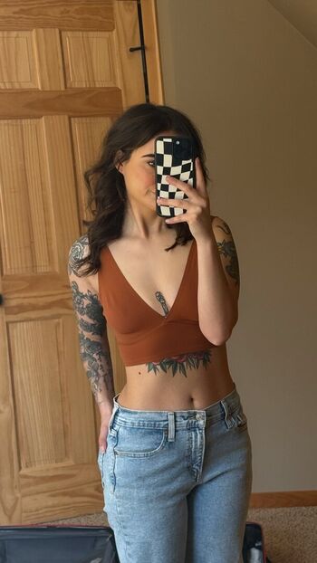 Full leaked Connnnobi private onlyfans photo