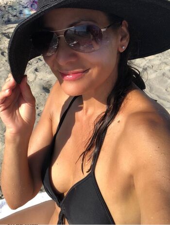 Full leaked Constance marie private photo