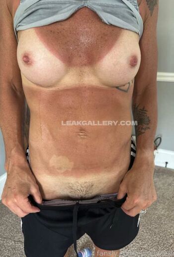 Full leaked Convincedmomu  page private onlyfans photo