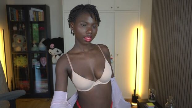Full leaked Conymegan private photo