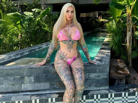 Full leaked Coradiamond private photo