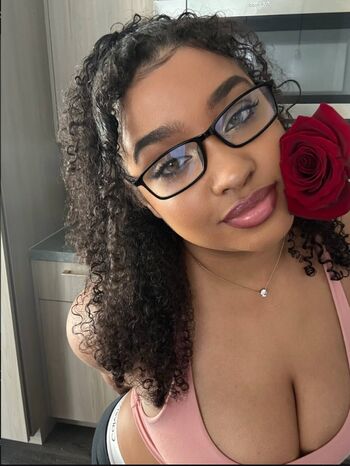 Corie Rayvon