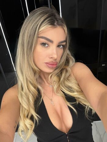 Full leaked Corinaboznea private photo