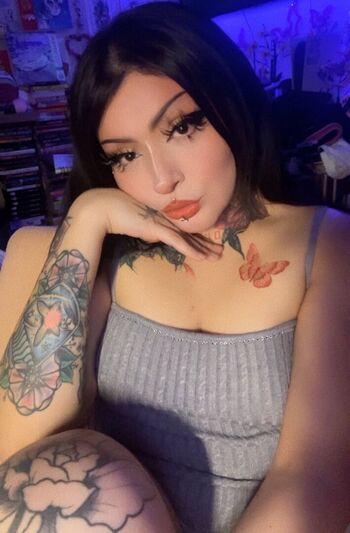 Full leaked Corpseflovver private photo