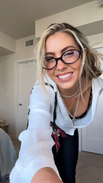 Full leaked Cortney gibson private photo