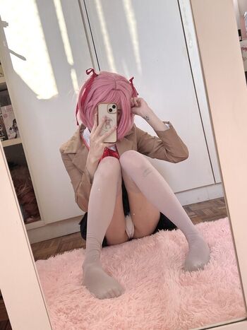 Full leaked Cos maid private photo