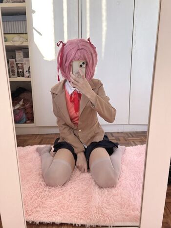 Full leaked Cos maid private photo