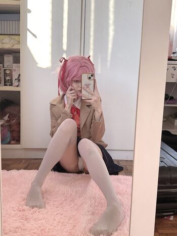Full leaked Cos maid private photo