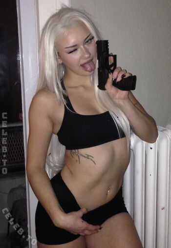 Full leaked Cosima chalk private onlyfans photo