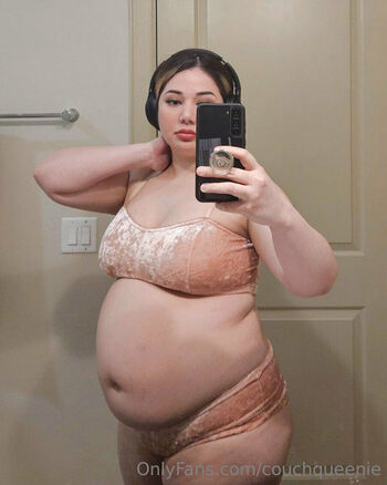 Full leaked Couchqueenie private photo
