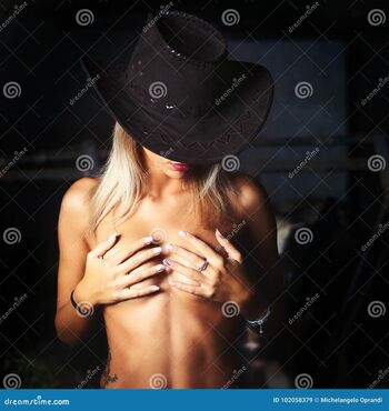 Full leaked Country girl private onlyfans photo