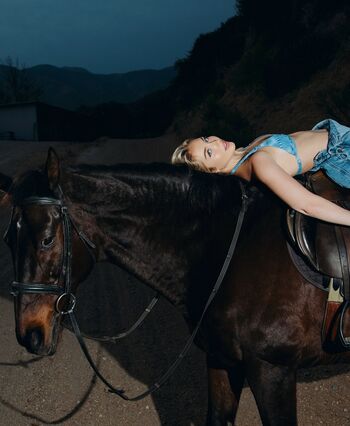 Full leaked Country girls private onlyfans photo