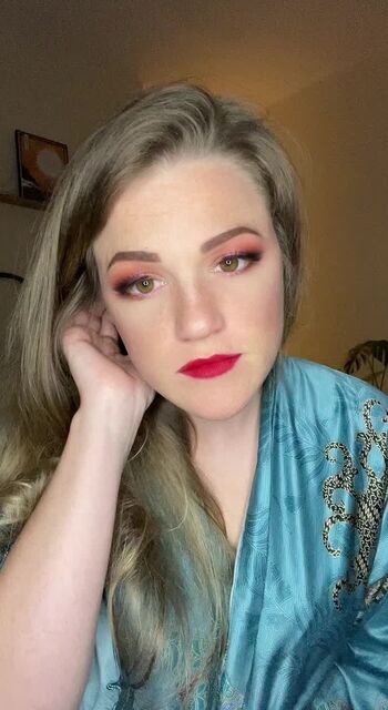 Full leaked Courtney pose page private photo
