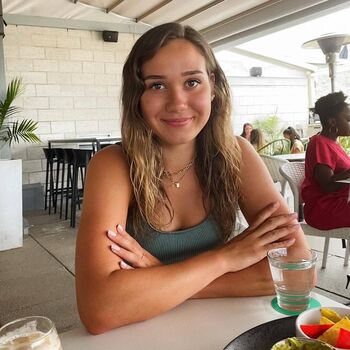 Full leaked Courtney sarault private onlyfans photo