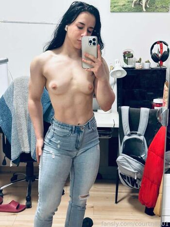 Full leaked Courtney private photo
