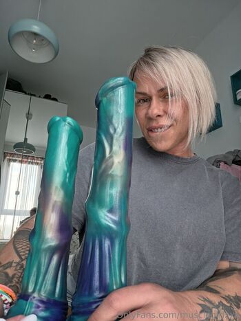 Full leaked Crazyxbody  page private photo