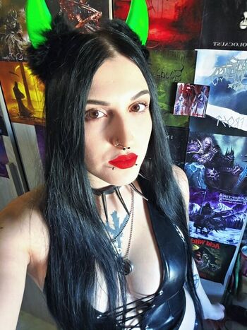Full leaked Crimson dead wolf private photo