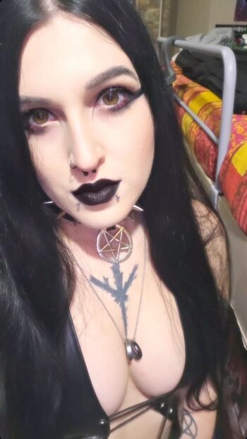 Crimson Dead Wolf