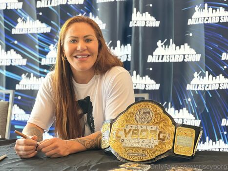 Full leaked Criscyborg private photo